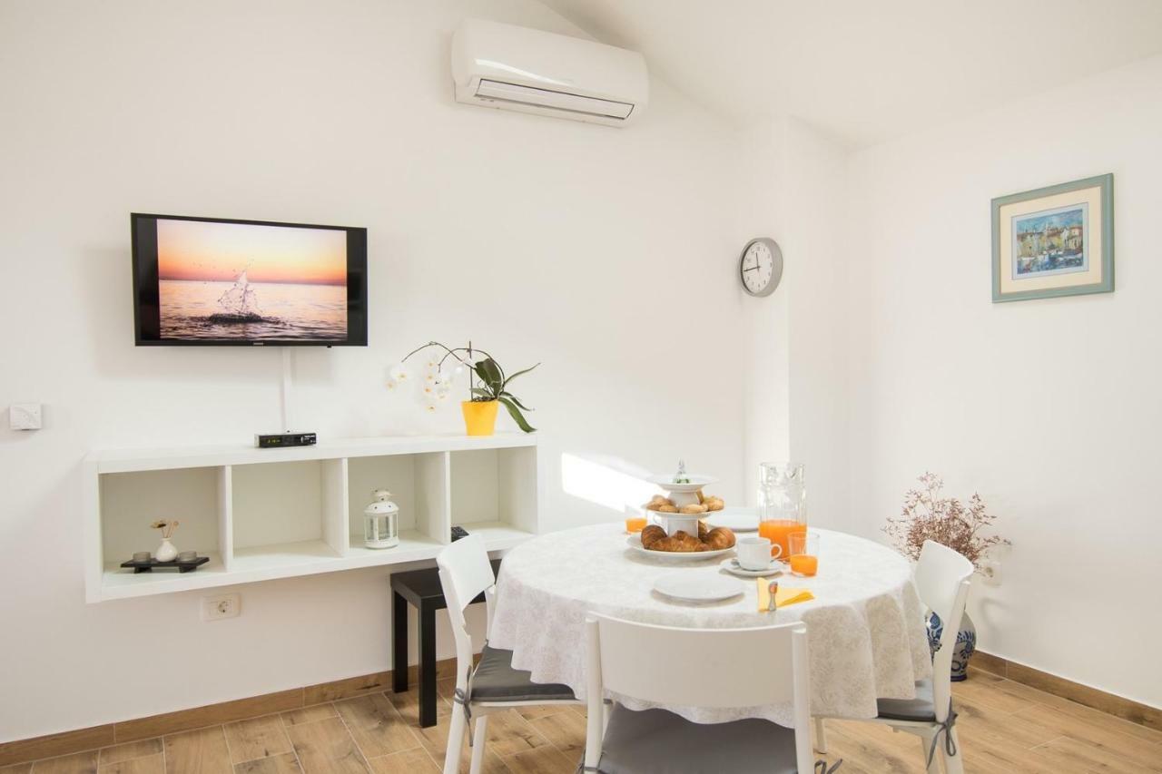 Tar-Vabriga Apartment Bruneta 1 With Sea View מראה חיצוני תמונה